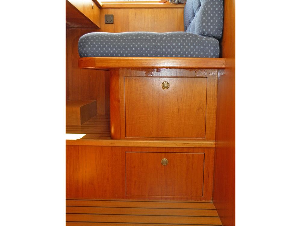 Stuurhuis, Accommodatie